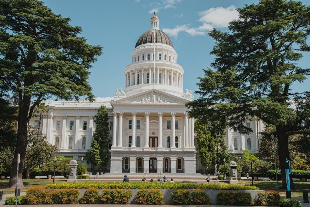 California State Capitol in Sacramento illustrating the 2026 California State Senate and Assembly elections