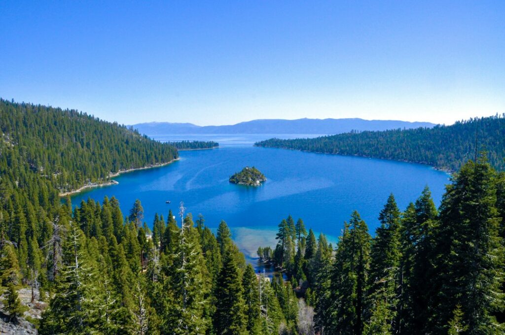 Emerald Bay at Lake Tahoe in El Dorado County, California. Photo: Richard Hedrick / Unsplash.